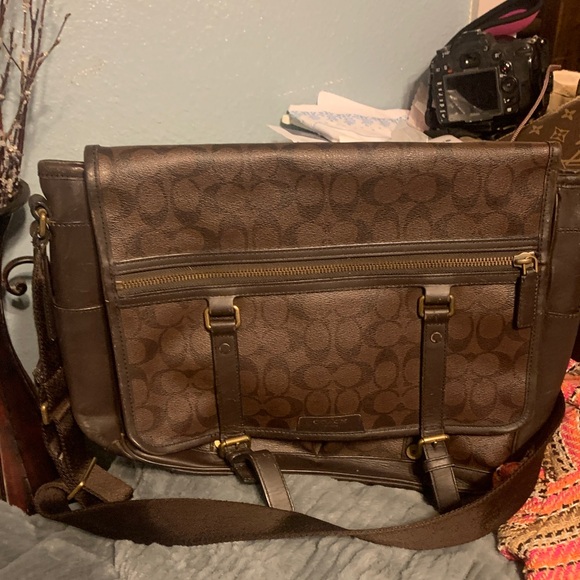 Coach Signature Brown Men's Messenger Bag - Picture 1 of 6